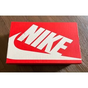 Nike‎ empty shoe box